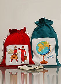 broderies expliqu�es :<br>housses de voyage