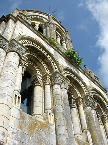 Clocher de l'Abbaye aux Dames de Saintes (D.R.) Clocher de l'Abbaye aux Dames de Saintes (D.R.)