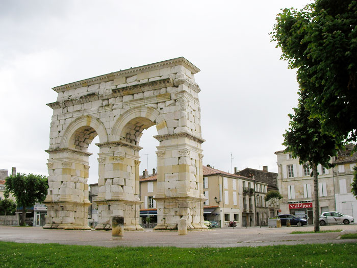 L'arc de Germanicus à Saintes (D.R.)