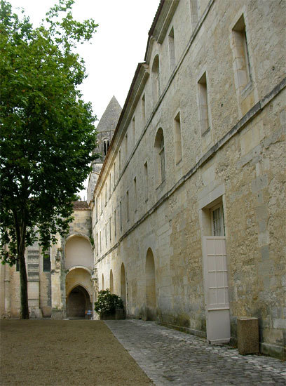 L'ancien couvent de l'Abbaye aux Dames à Saintes (D.R.)