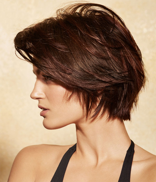 Coupe cheveux ondulés et courts - Coiffure Franck PROVOST - Printemps-été 2017. Coupe cheveux ondulés et courts - Coiffure Franck PROVOST - Printemps-été 2017.