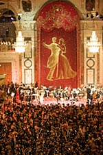 Bal des Cafetiers dans la grande salle du Palais impérial à Vienne