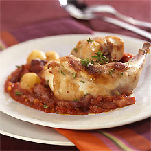 Fricassée de lapin à la tomate - photo : François Bertram Fricassée de lapin à la tomate - photo : François Bertram
