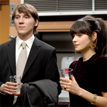 Paul Dano et Zooey Deschanel dans Gigantic Paul Dano et Zooey Deschanel dans Gigantic
