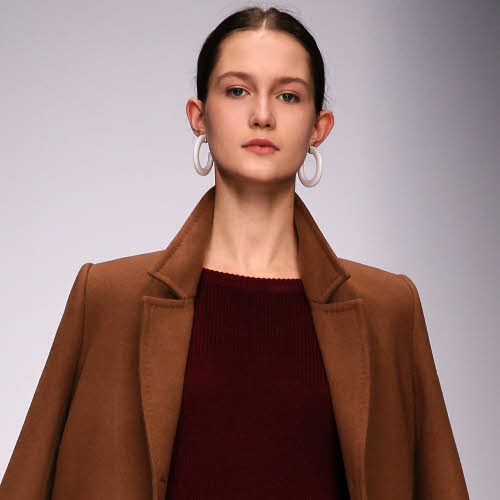 Look BGN by Alexandr Rogov. Look BGN by Alexandr Rogov.
