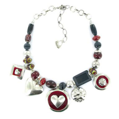 Collier 'Kiss me' sur taratatabijoux.com