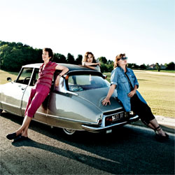 Thelma, Louise & Chantal, un film de Benoît Pétré Thelma, Louise & Chantal, un film de Benoît Pétré