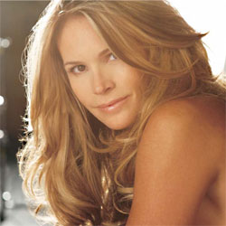 Elle Mac Pherson, adepte du maquillage