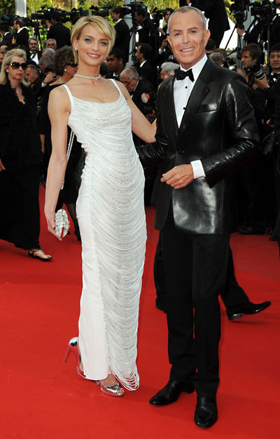 Sarah Marshall et Jean-Claude Jitrois au Festival de Cannes 2010 Sarah Marshall et Jean-Claude Jitrois au Festival de Cannes 2010