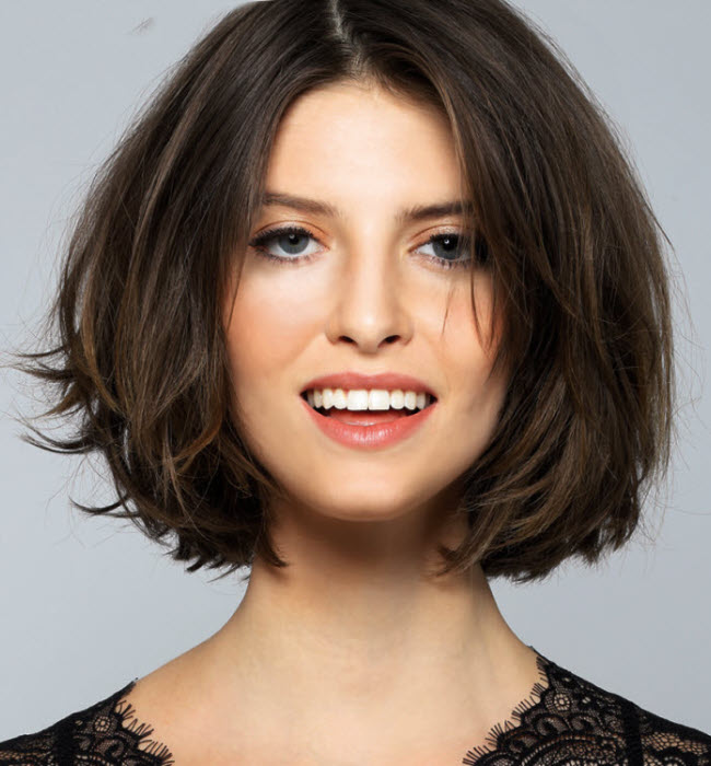 1 coupe BIGUINE Paris, 4 coiffures - Printemps-été 2018. 1 coupe BIGUINE Paris, 4 coiffures - Printemps-été 2018.