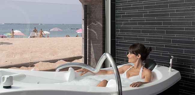 Soin dans l'espace thalasso-spa au Loreamar de Saint-Jean-de-Luz