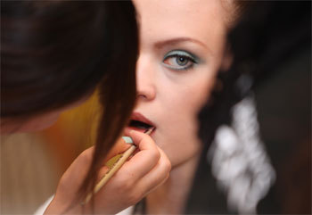 Maquillage du défilé Lee Young Hee par Make-Up For Ever Maquillage du défilé Lee Young Hee par Make-Up For Ever