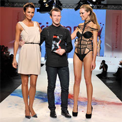 Nikolay Bojilov, gagnant du concours international 'Triumph Inspiration Award Nikolay Bojilov, gagnant du concours international 'Triumph Inspiration Award