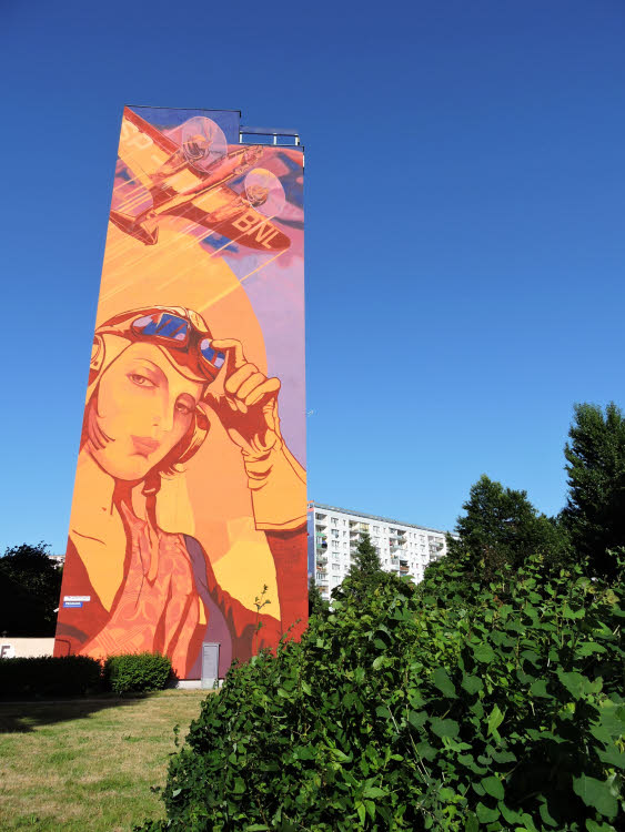 Une des façades peintes du quartier Zaspa, entre Gdansk et Sopot © ABCfeminin.com.