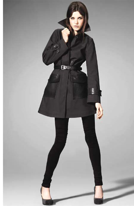 Manteau 2 poches boutonné sous patte Tiina_Laakkonen Manteau 2 poches boutonné sous patte Tiina_Laakkonen