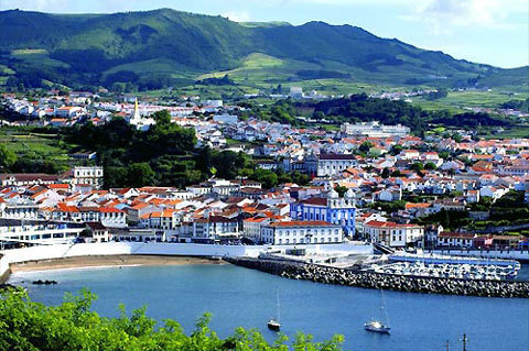 Angra do Heroismo à Terceira aux Açores