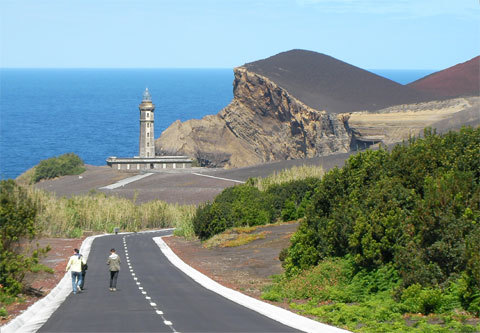 Le Centre d’interprétation des volcans dans le phare de Capelinhos, à Faial, Açores.