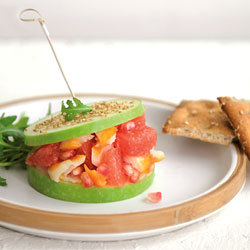 Recette de Burger de haddock, pomme verte, pamplemousse de Floride et grenade Recette de Burger de haddock, pomme verte, pamplemousse de Floride et grenade