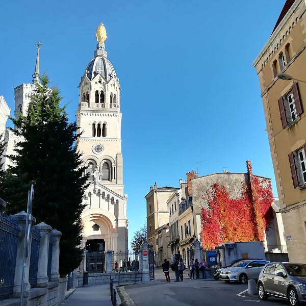 Lyon : magie des lumières de la ville et féérie de la Fête des Lumières