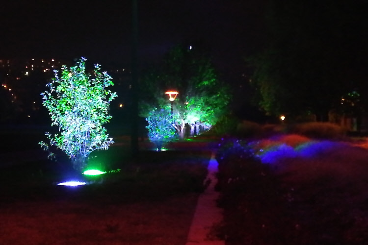 Lyon : les lumieres du Parc du Gerland © ABCfeminin.com.