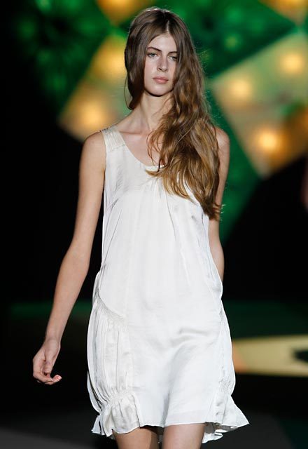 Robe épurée Sita Murt Robe épurée Sita Murt
