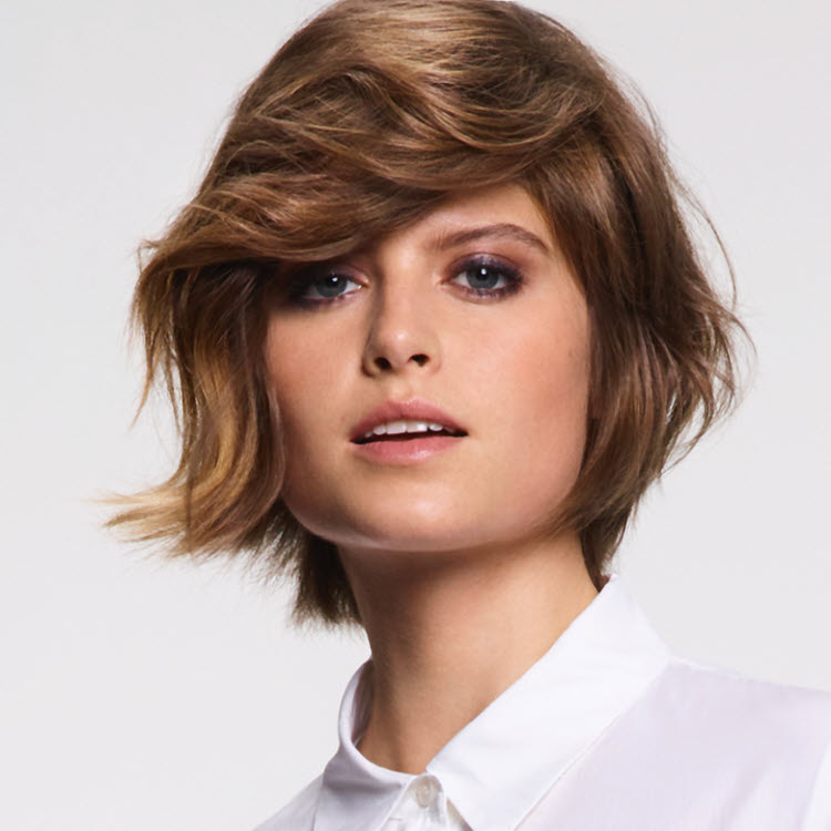 Coupe et coiffure cheveux mi-longs Camille ALBANE - Printemps-été 2019.