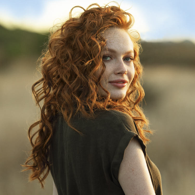 Coupe et coiffure cheveux longs SAINT ALGUE - Printemps-été 2019.