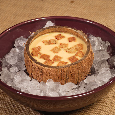 recette Soupe de carotte glacée à la crème de coco, petits croutons à l’huile d’ail © Gérald Gambier