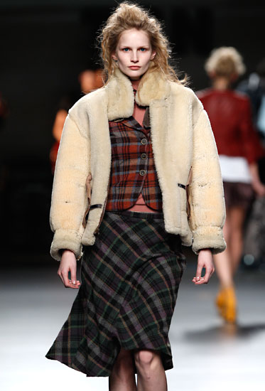shopping : des motifs tartan de la botte au manteau shopping : des motifs tartan de la botte au manteau