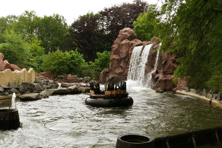 EFTELING : la Rivière sauvage Pirana © ABCfeminin.com.