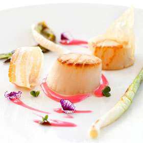 Recette Noix De Saint Jacques Roties Jeunes Poireaux Et Sauce
