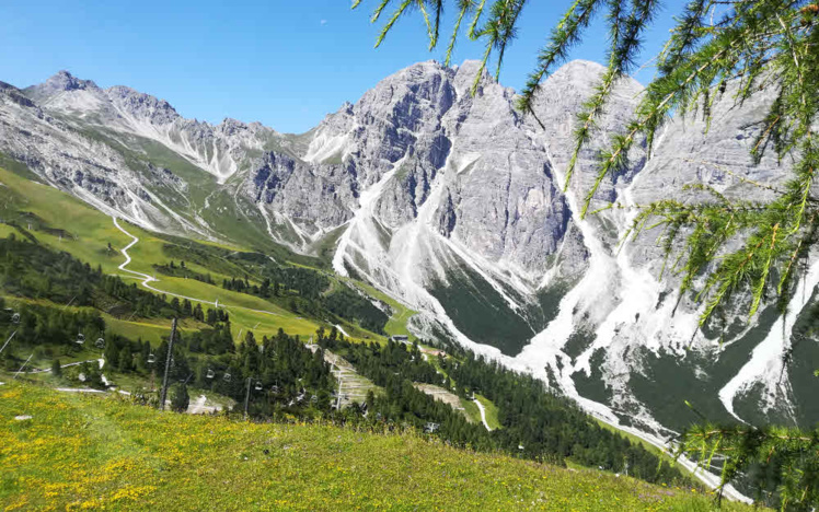 La vallée de Stubai au Tyrol et ses montagnes magiques
