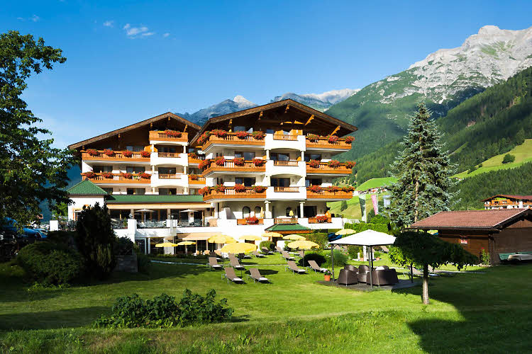 Hotel Der Stubaierhof à Neustift dans la vallée de Stubai au Tyrol.