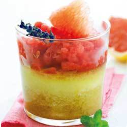 recette : Verrine d'amandes et pamplemousse, granité fraise