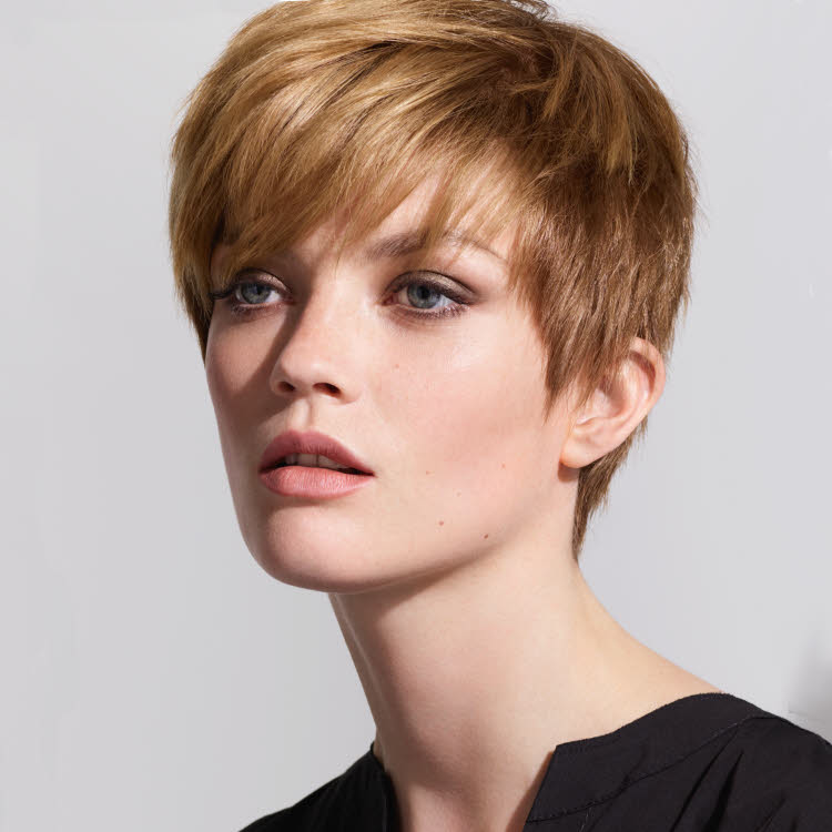 Coupe et coiffure cheveux courts - DESSANGE Paris - Automne-hiver 2019-2020.