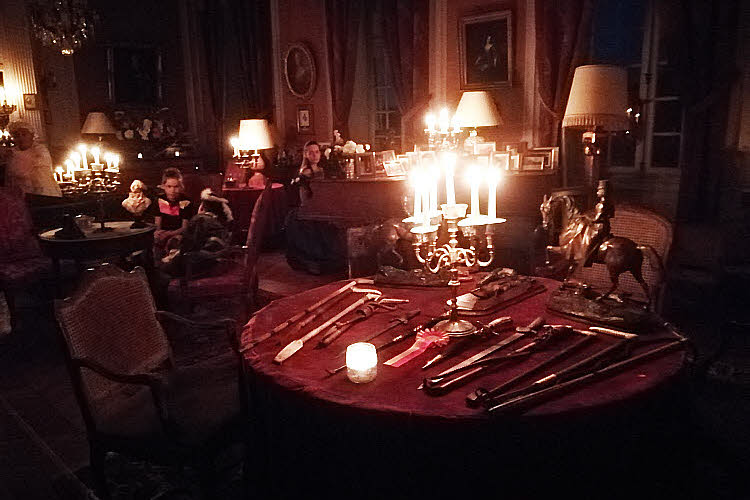 Visite nocturne au château de Saint-Fargeau © ABCfeminin.com. Visite nocturne au château de Saint-Fargeau © ABCfeminin.com.