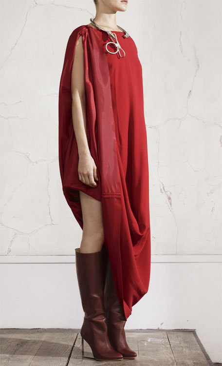 Robe rouge Maison Martin Margiela chez H&M