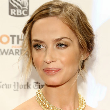 Maquillage CK One d'Emily Blunt Maquillage CK One d'Emily Blunt
