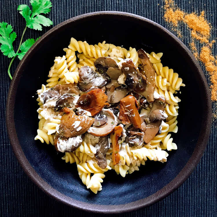 Fusillis aux champignons à la crème. Fusillis aux champignons à la crème.