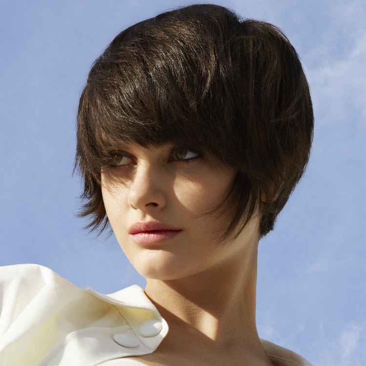 Coupe et coiffure cheveux courts - Camille ALBANE - Printemps-été 2021.