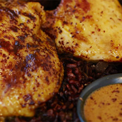Aphrodisiaque - Poulet au piment d'Espelette et au chocolat Aphrodisiaque - Poulet au piment d'Espelette et au chocolat