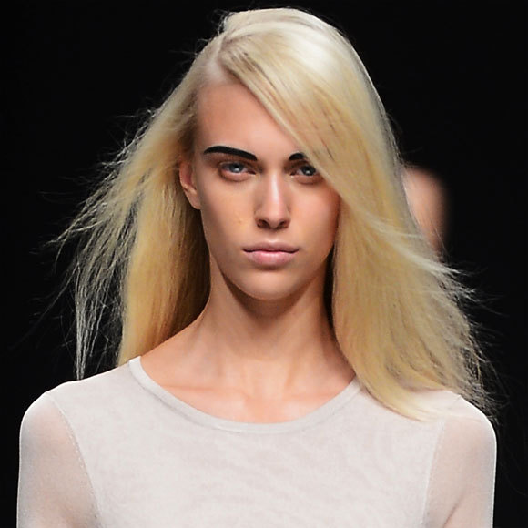 Défilés été 2013 Anteprima - Coiffures et maquillage 2 Défilés été 2013 Anteprima - Coiffures et maquillage 2