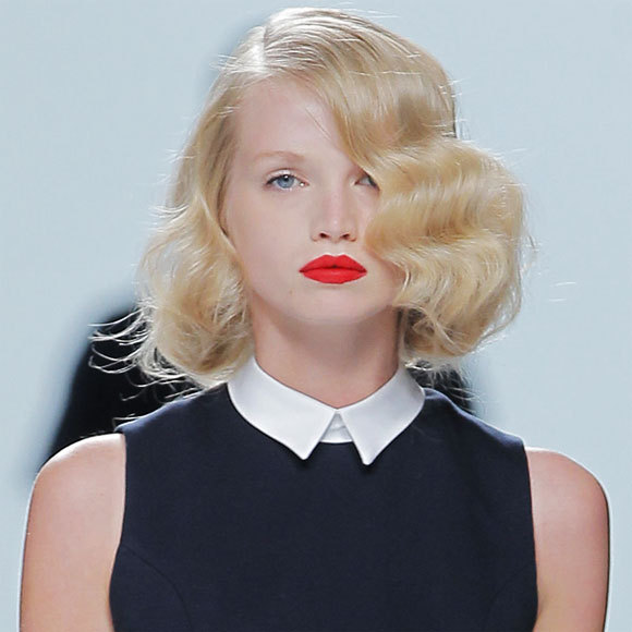 Le maquillage red lipstick du défilé David Elfin Le maquillage red lipstick du défilé David Elfin