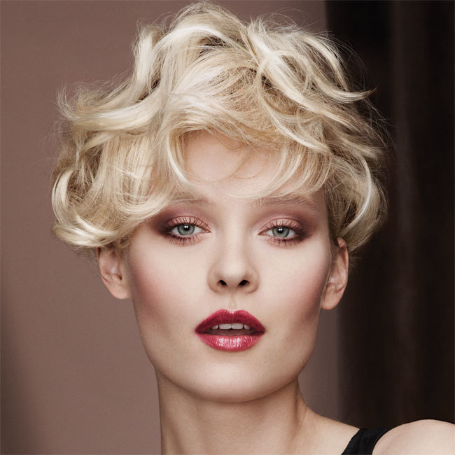 Coiffure DESSANGE Paris - cheveux courts - Automne-hiver 2011-2012