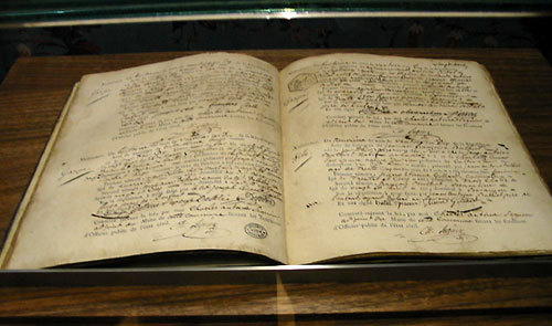 Registre et acte de naissance de Victor Hugo (facsimilé) © D.R. Registre et acte de naissance de Victor Hugo (facsimilé) © D.R.