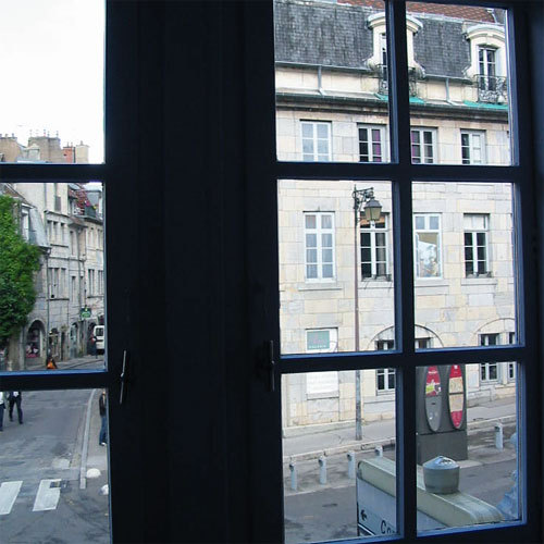 Photo : Besançon vue depuis la chambre de naissance de Victor Hugo © D.R.