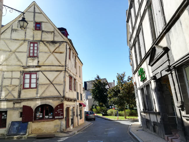 VICHY - Le Keck's Café dans le Vieux Vichy © ABCfeminin.com.