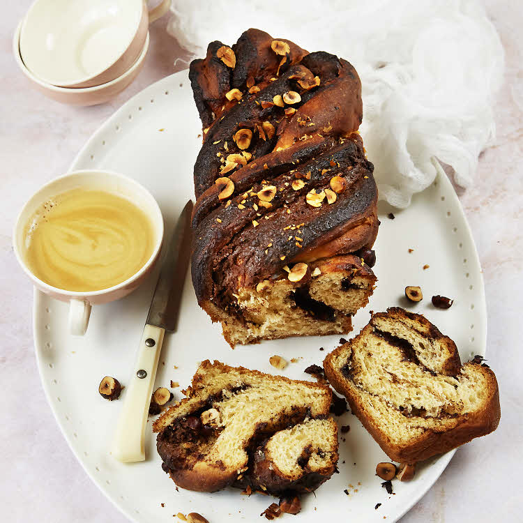 Brioche façon 'Babka' à la pâte à tartiner chocolat noisettes