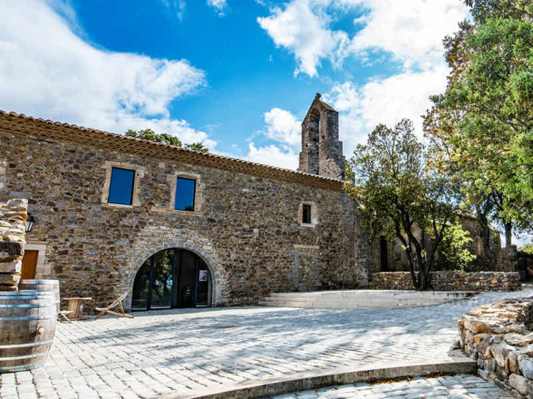 Le domaine viticole de La Chouette du Chai. Le domaine viticole de La Chouette du Chai.