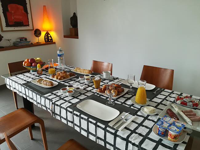 Petit déjeuner au Castellas du Pic Saint-Loup © ABCfeminin.com.